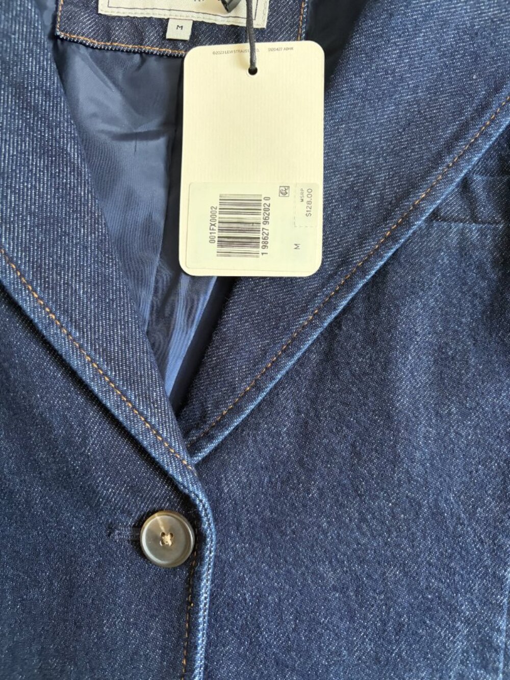 Levi Strauss Denim Blazer Jacket Medium NWT Dark Wash Tailored - Picture 2 of 2